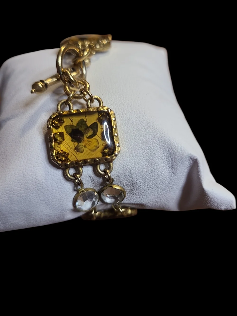Maximal Art By John Wind Yellow Floral Oval Bracelet Clock 1996 With New Battery